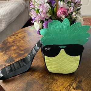 Victoria’s Secret PINK cooler bag